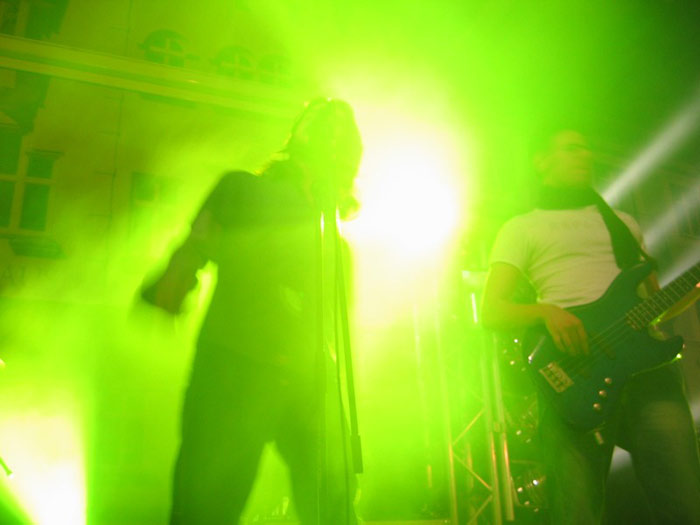 live @ keller platz